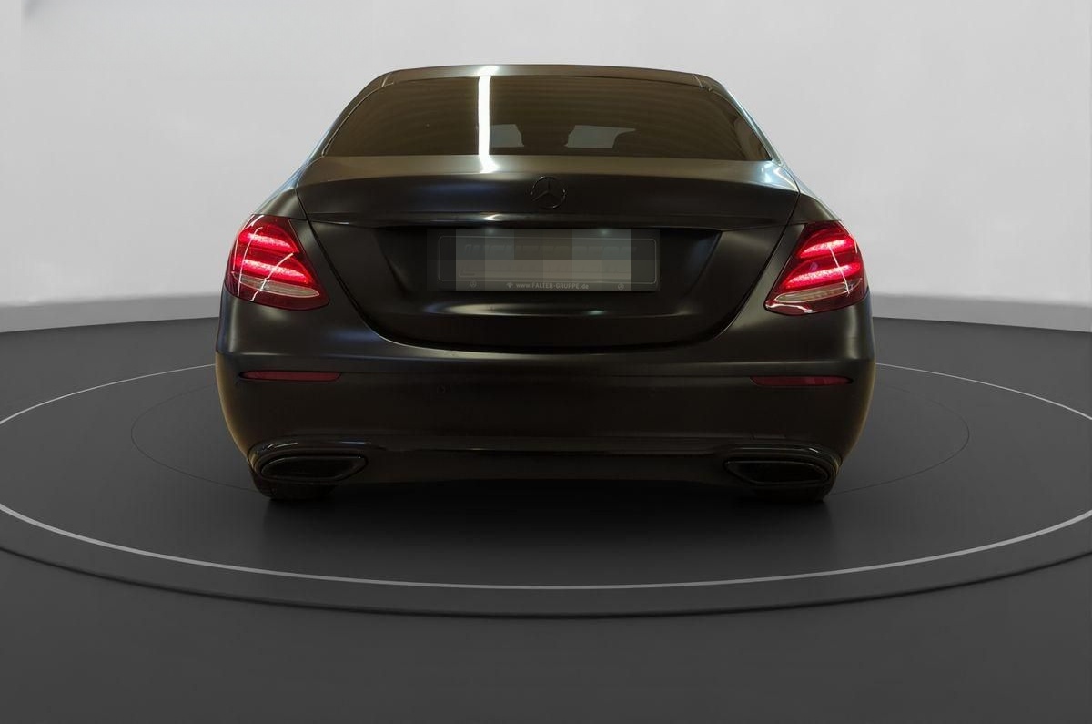 Mercedes-Benz E 300 2.0CDI AVANTGARDE STANDHEIZUNG+MULTIBEAM+W foto 5
