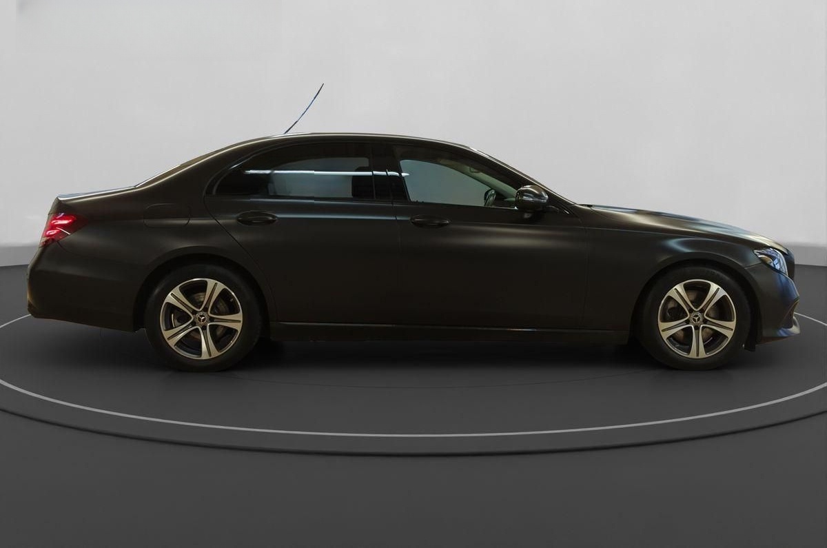 Mercedes-Benz E 300 2.0CDI AVANTGARDE STANDHEIZUNG+MULTIBEAM+W foto 7