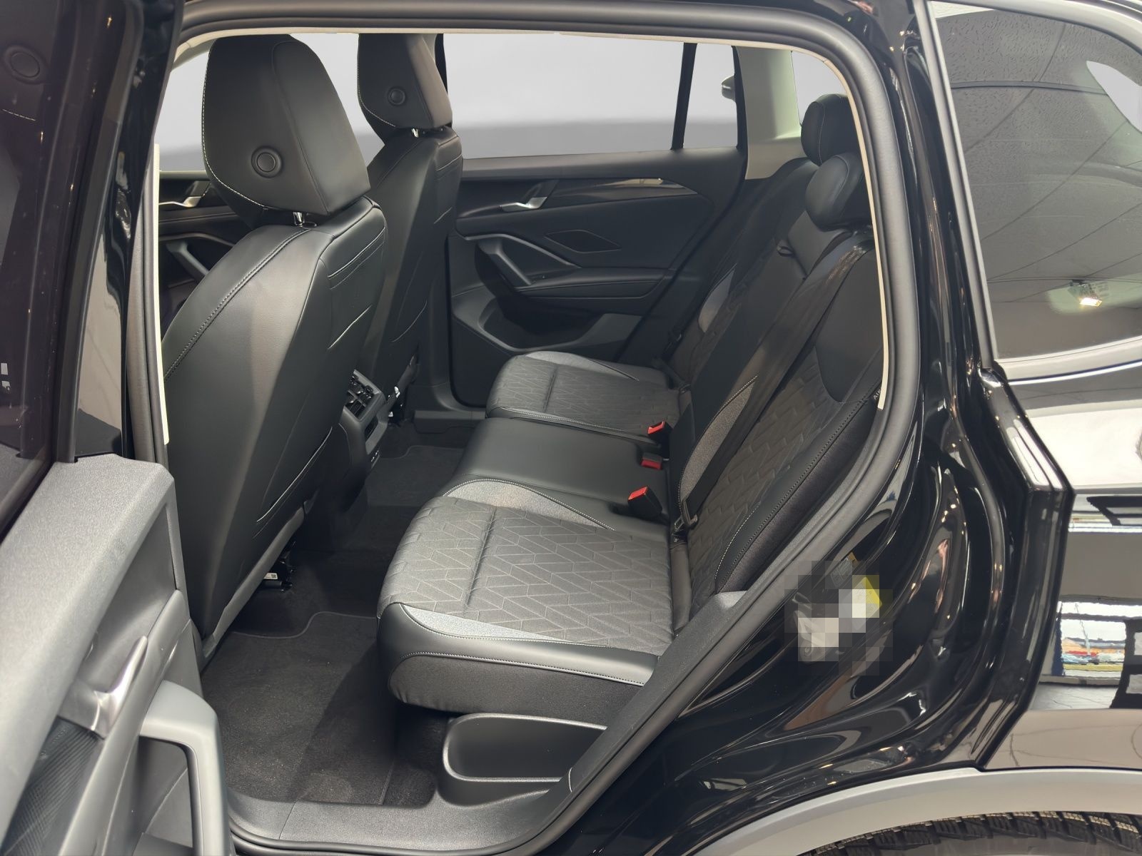 Volkswagen Tiguan 1.5 eTSI DSG ENERGY LIFE AREA VIEW NAVI L foto 6
