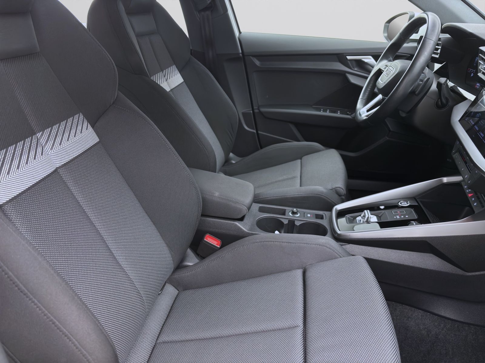 Audi A3 Limousine 30 TDI ADVANCED NAVI VIRTUAL SITZHZ foto 16