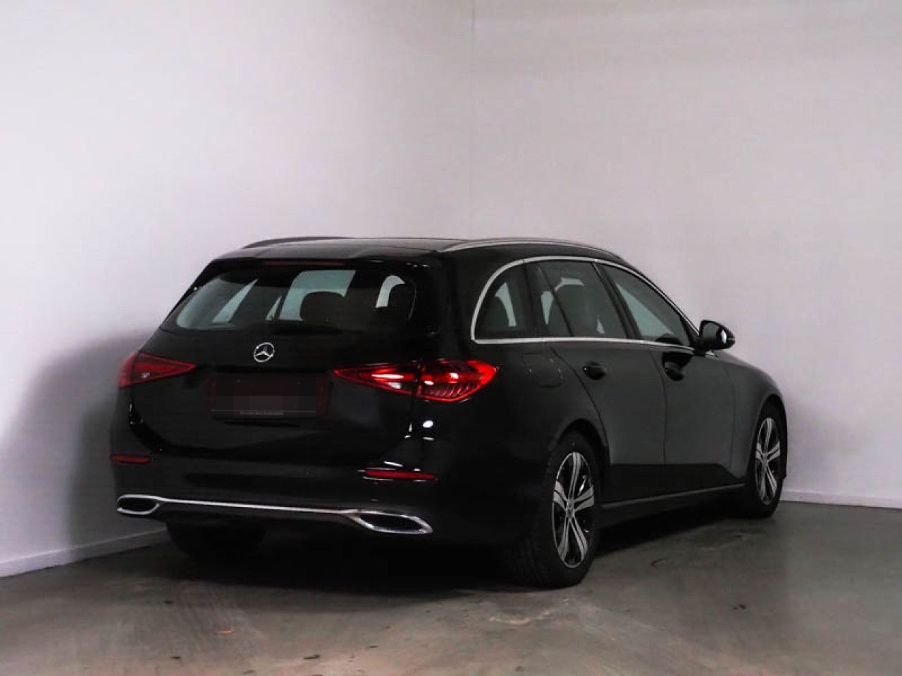 Mercedes-Benz C 220 d T 4M AVANTGARDE+WINTER-P+KEYLESS+KAMERA+ foto 4