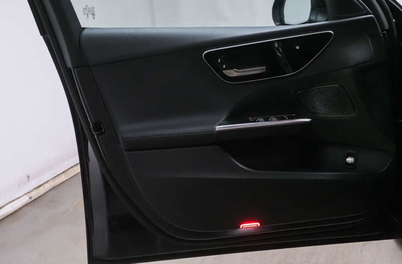 Mercedes-Benz C 220 d T 4M AVANTGARDE+WINTER-P+KEYLESS+KAMERA+ foto 10