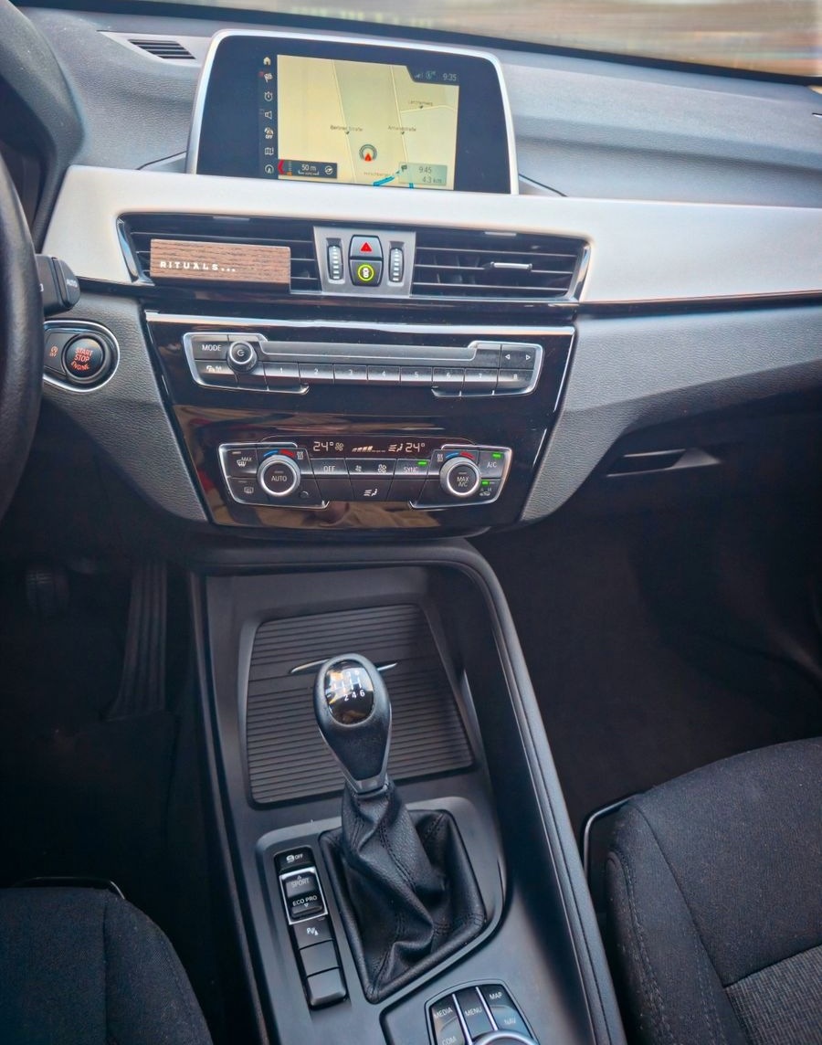 BMW X1 sDrive18d - foto 11