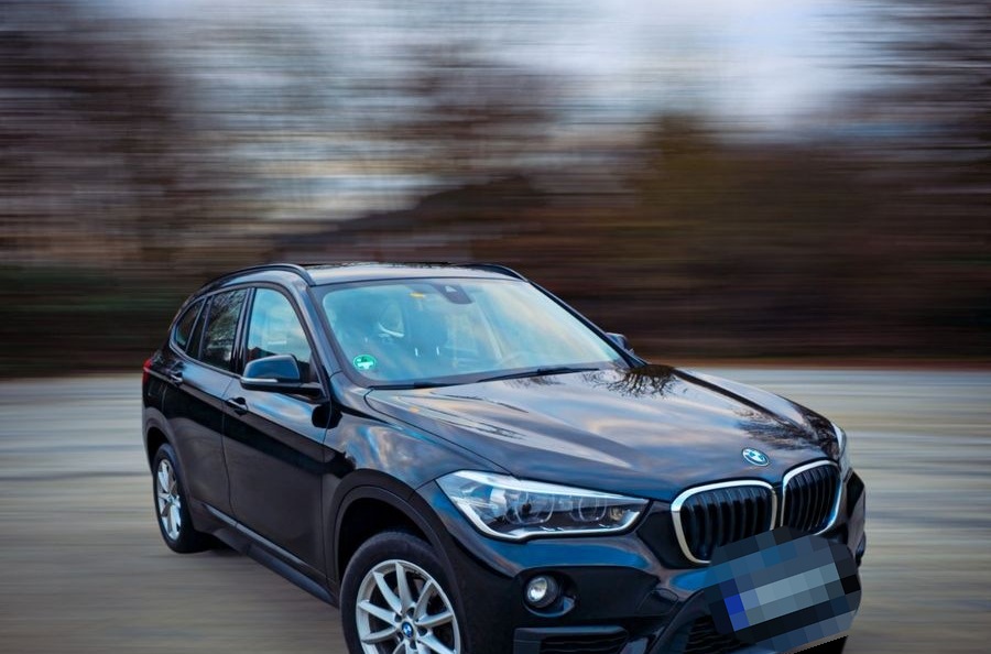BMW X1 sDrive18d - foto 3