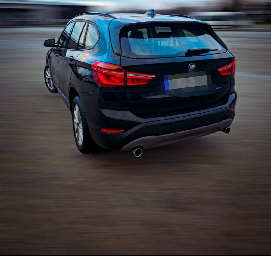 BMW X1 sDrive18d - foto 5