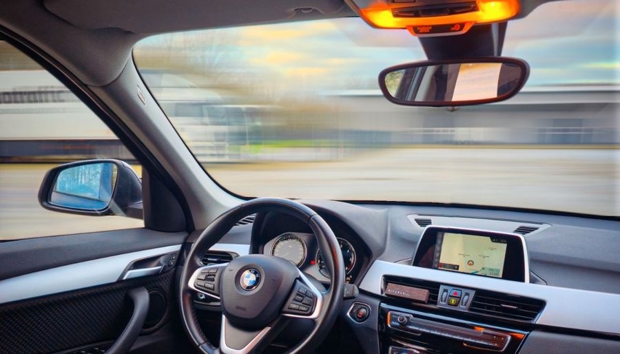 BMW X1 sDrive18d - foto 10