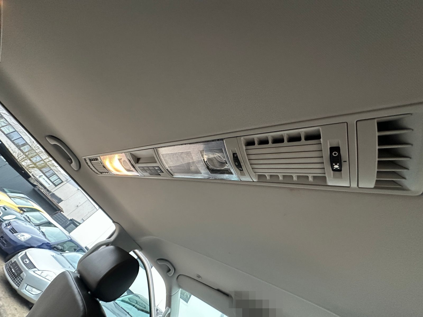 Volkswagen T5 Multivan Comfortline lang 2.0 DSG 2x Schiebet foto 25