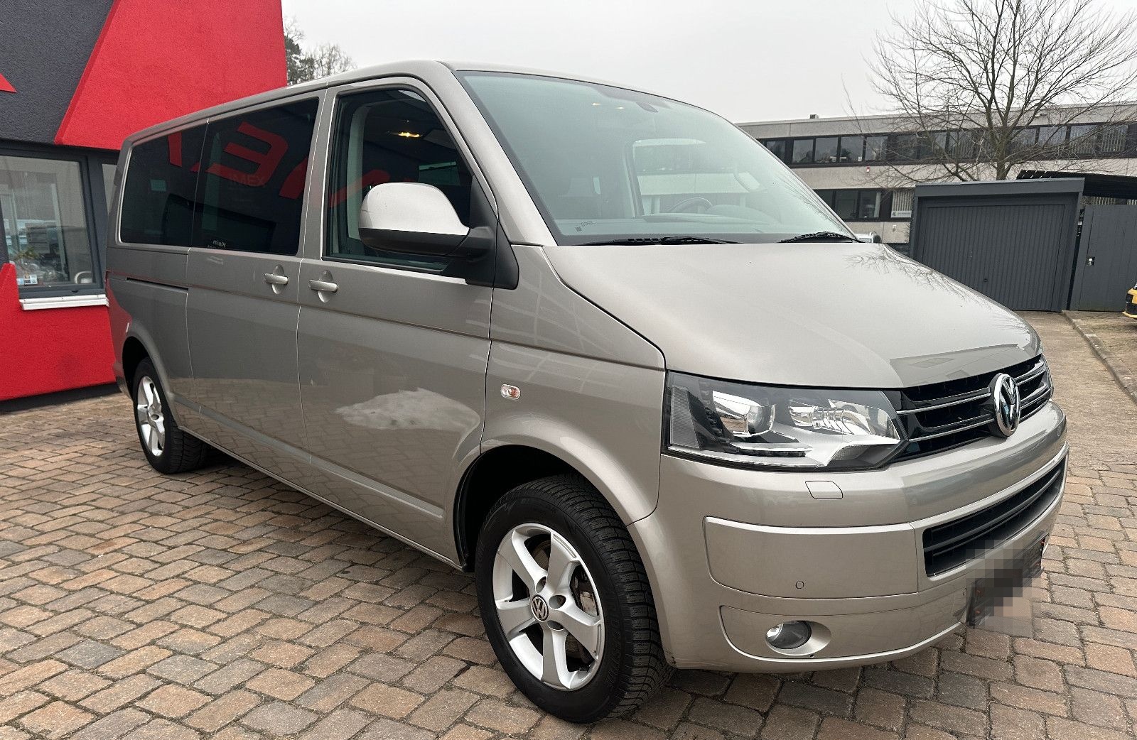 Volkswagen T5 Multivan Comfortline lang 2.0 DSG 2x Schiebet foto 4