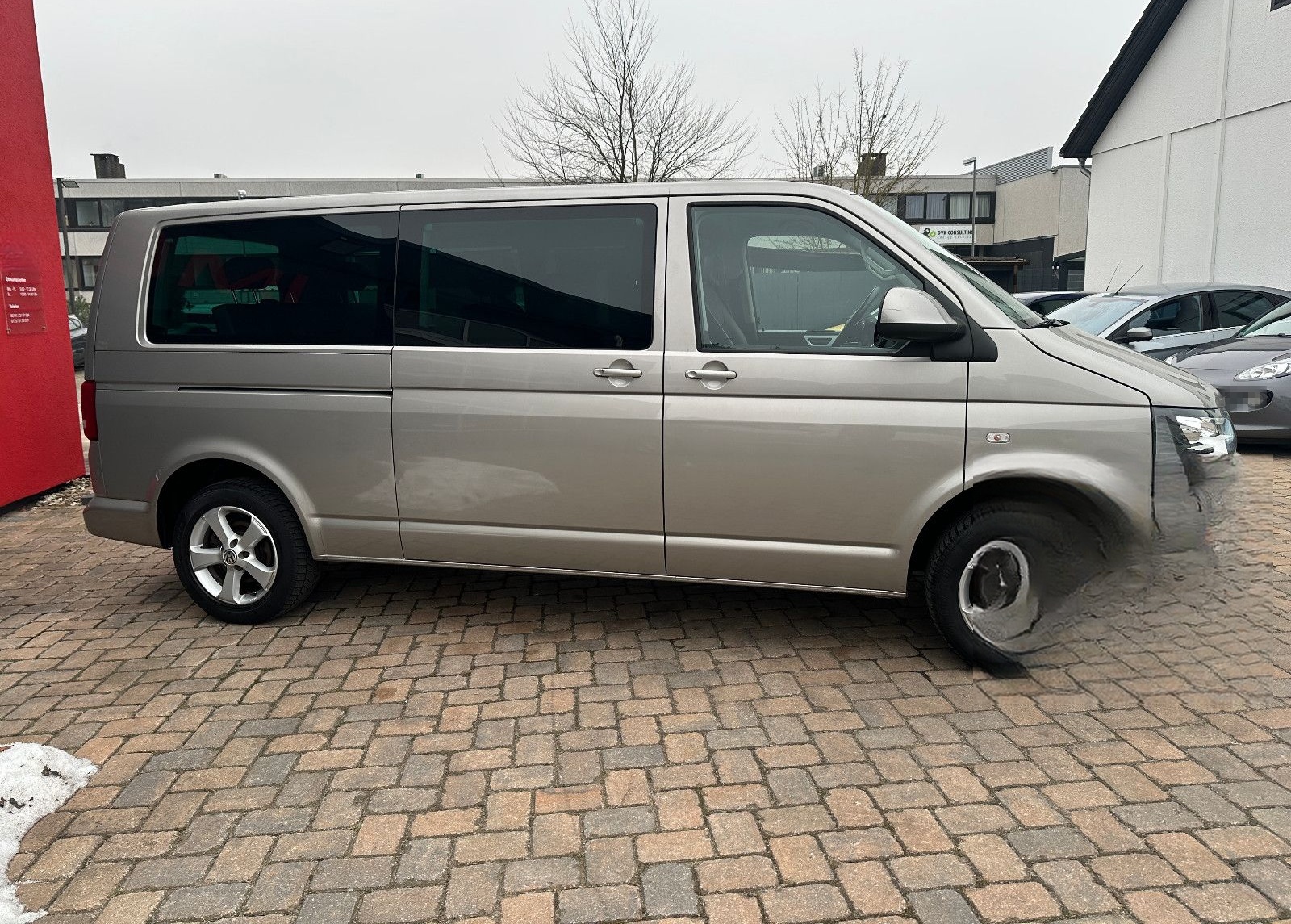 Volkswagen T5 Multivan Comfortline lang 2.0 DSG 2x Schiebet foto 5