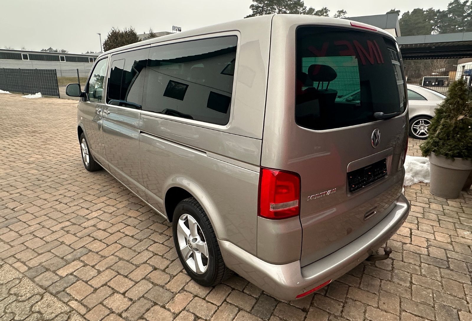 Volkswagen T5 Multivan Comfortline lang 2.0 DSG 2x Schiebet foto 8