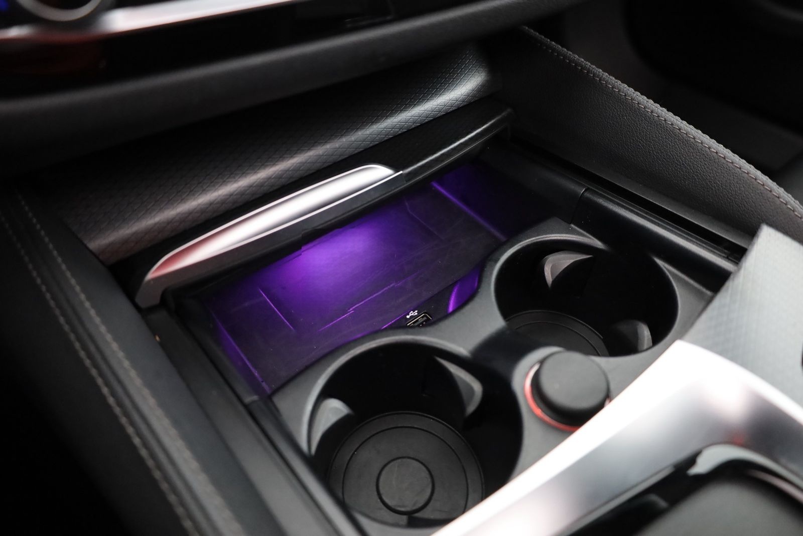 BMW 520d xDrive M Sport Aut. LED Navi Pano 360° foto 13