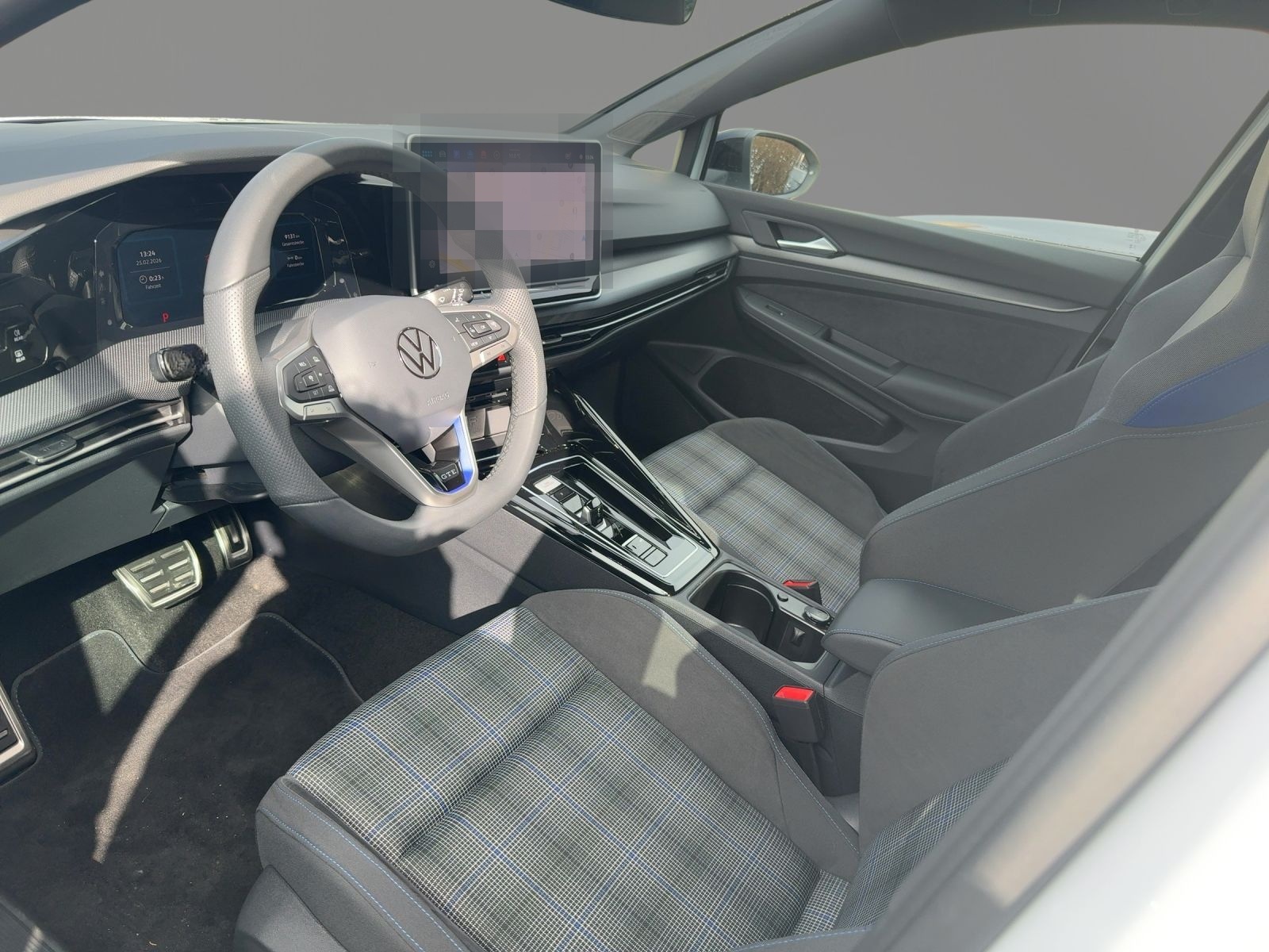 Volkswagen Golf GTE Black Style 1.5TSI eHybrid AHK HuD PANO foto 9