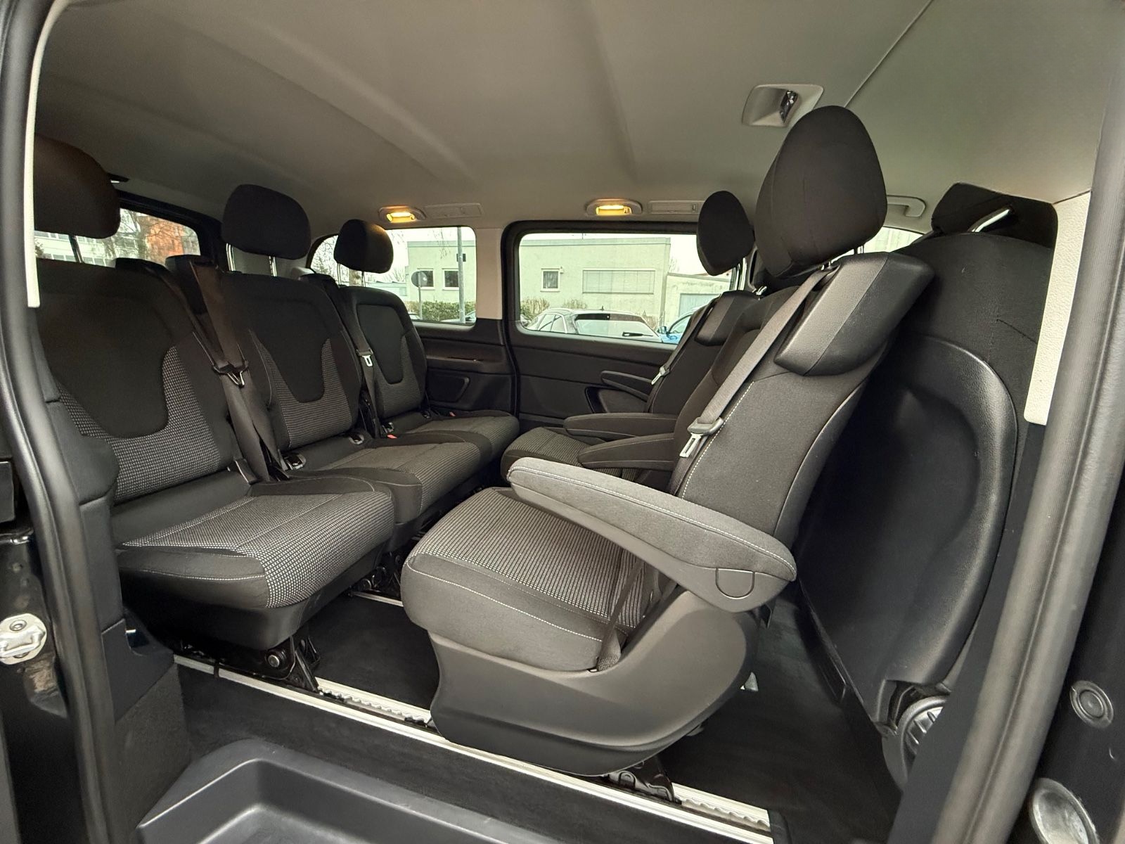 Mercedes-Benz V300 d lang AHK Zusatzheizung LED 4,69% foto 11