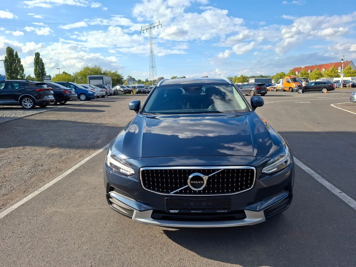 Volvo V90 Cross Country Pro AWD