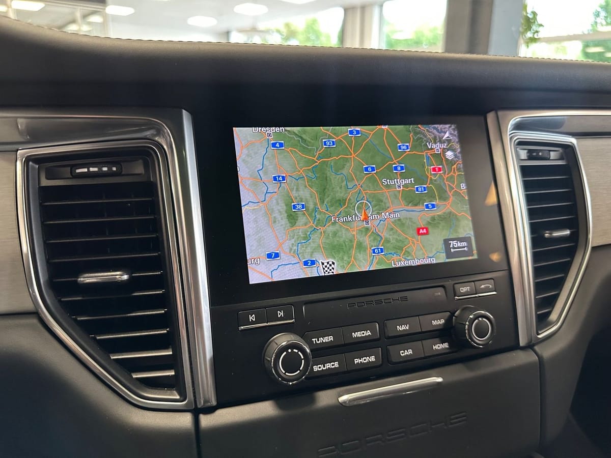 Porsche Macan S 3.0 Burmester PDLS Pano 911TurboRad foto 22