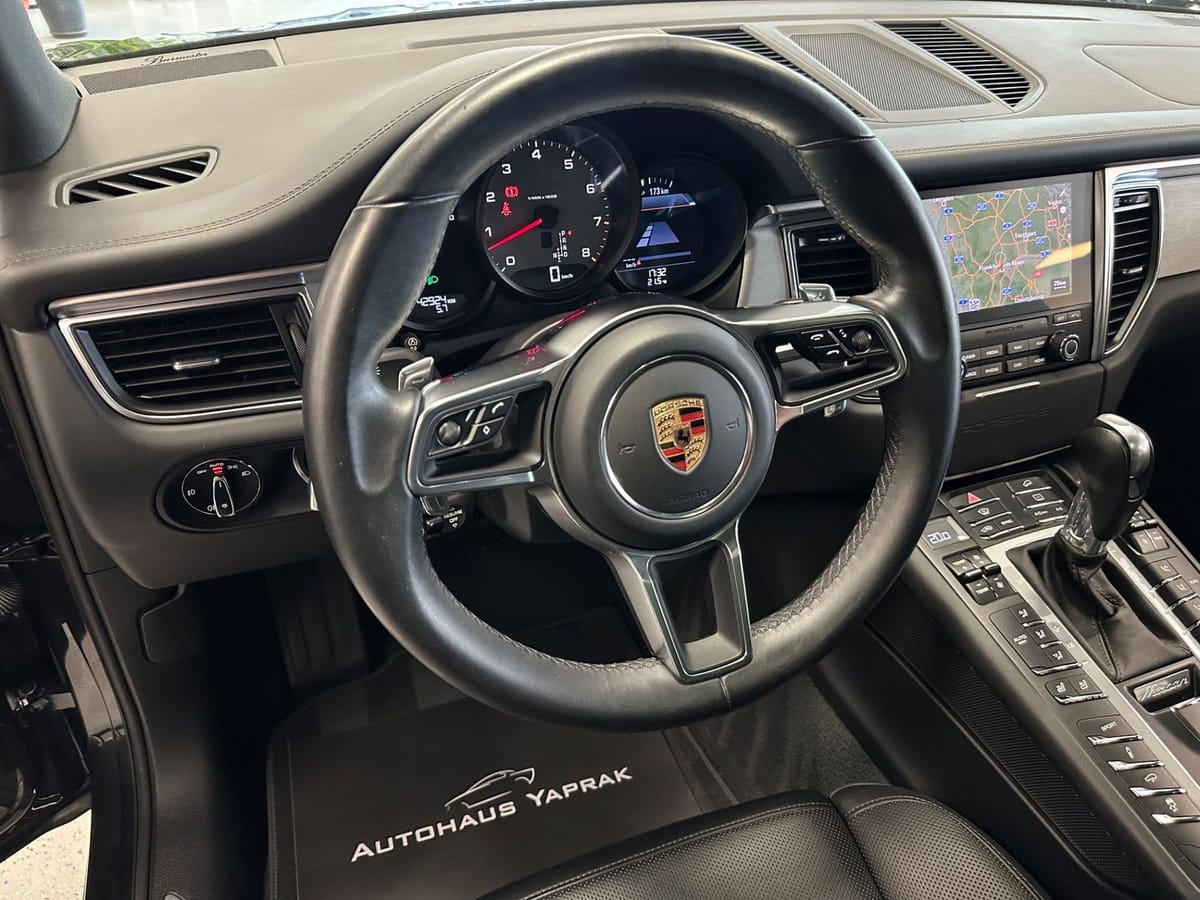 Porsche Macan S 3.0 Burmester PDLS Pano 911TurboRad foto 24