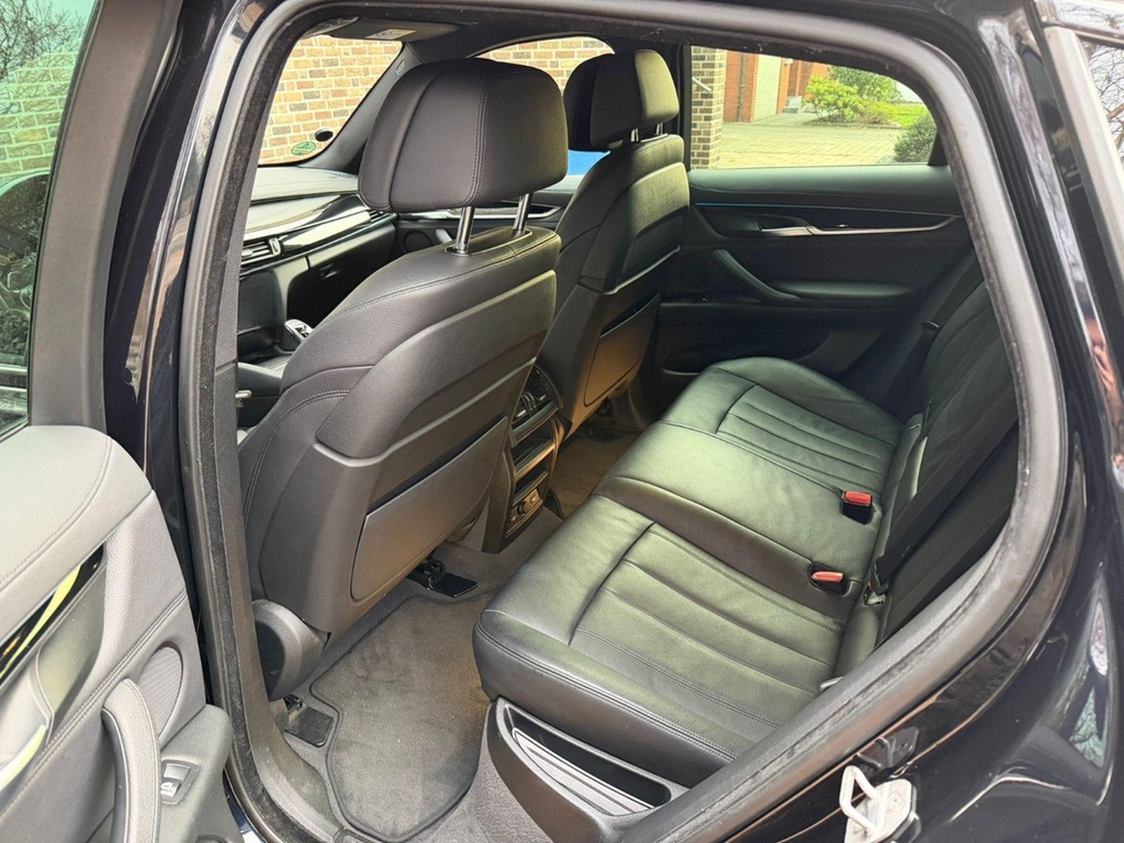 BMW X6 xDrive40d - foto 12
