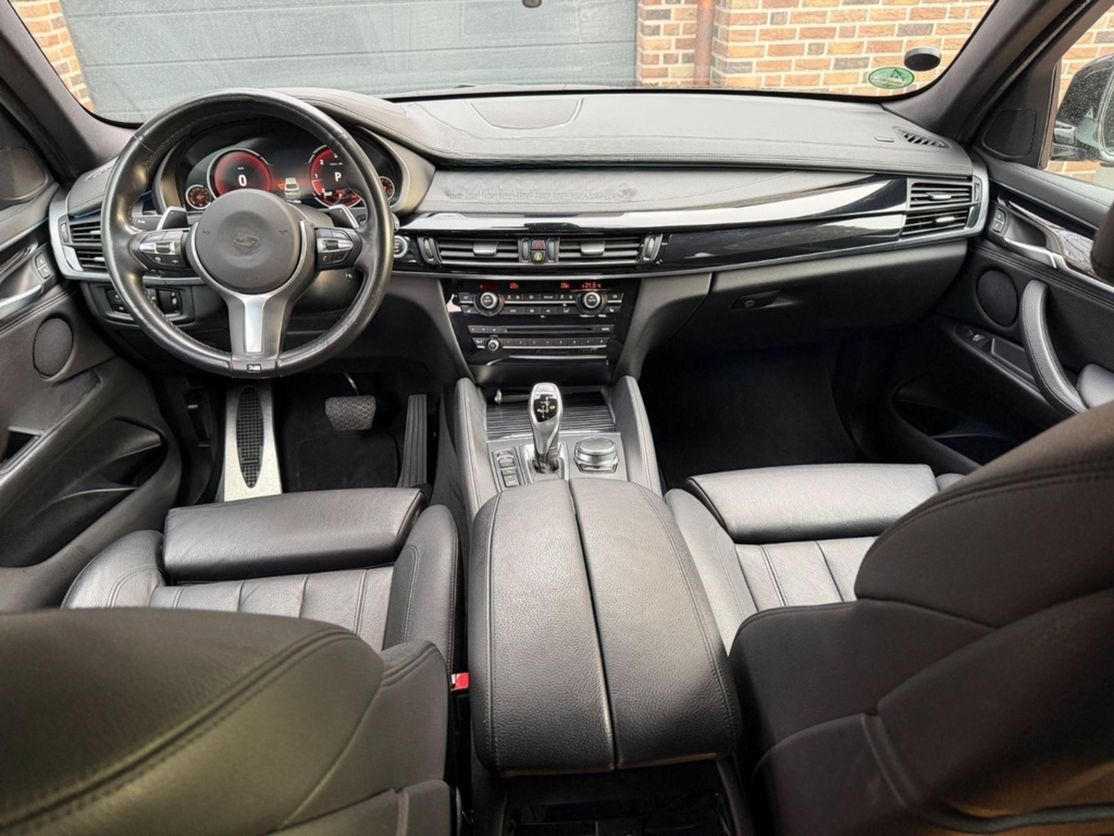 BMW X6 xDrive40d - foto 13