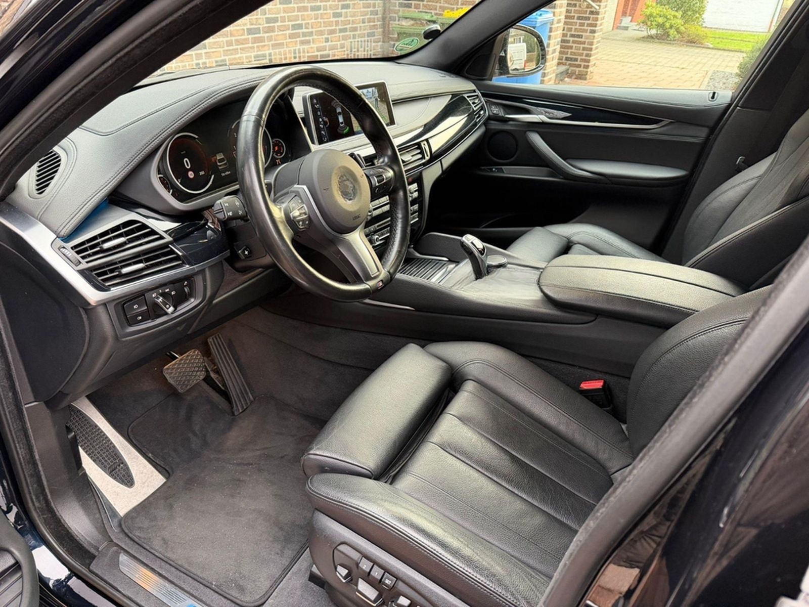BMW X6 xDrive40d - foto 14