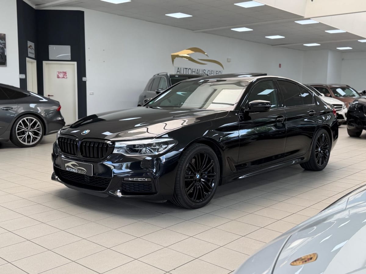 BMW 525d M-Sport HUD SHADOW KAMERA LED SUNROOF