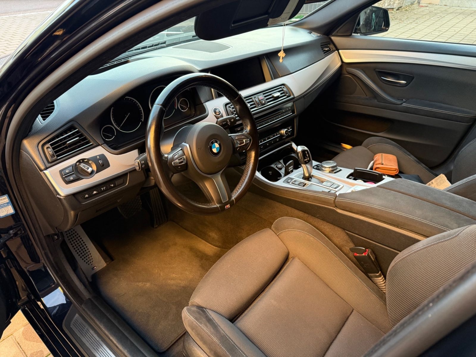 BMW 530d Touring A - foto 7
