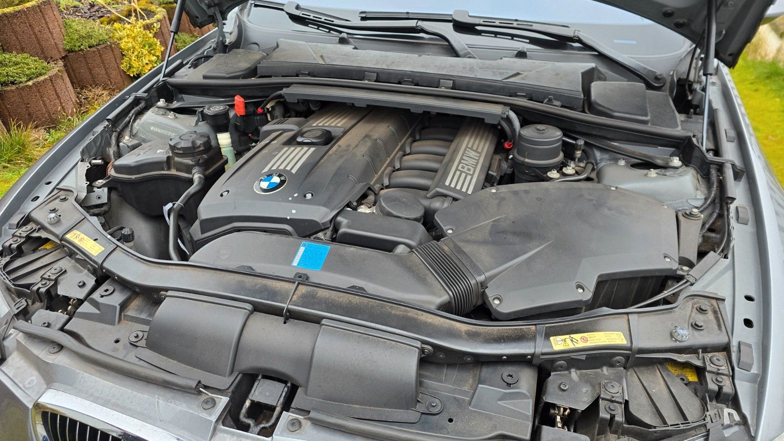 BMW 325i Coupé | 48.600 km | HU Neu | Scheckheft  foto 11