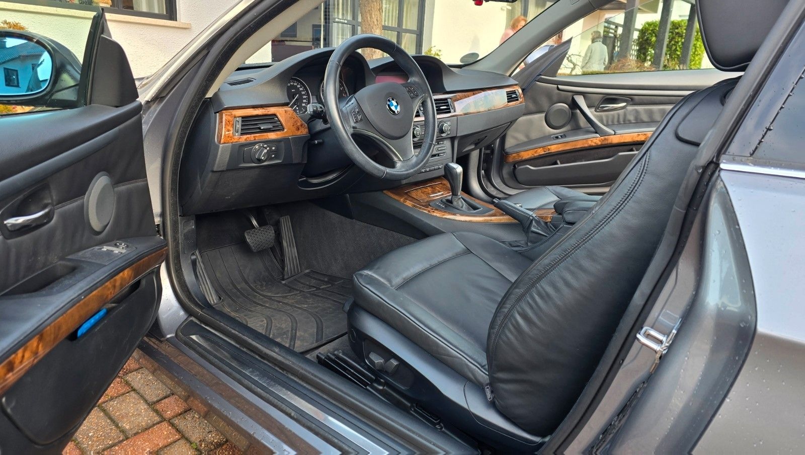 BMW 325i Coupé | 48.600 km | HU Neu | Scheckheft  foto 5