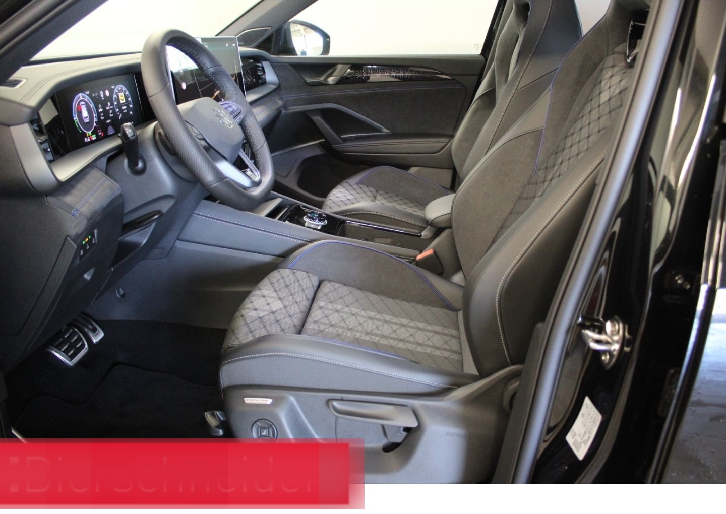 Volkswagen Tayron 1.5 TSI DSG e-Hybrid 2x R-Line Black Styl foto 4