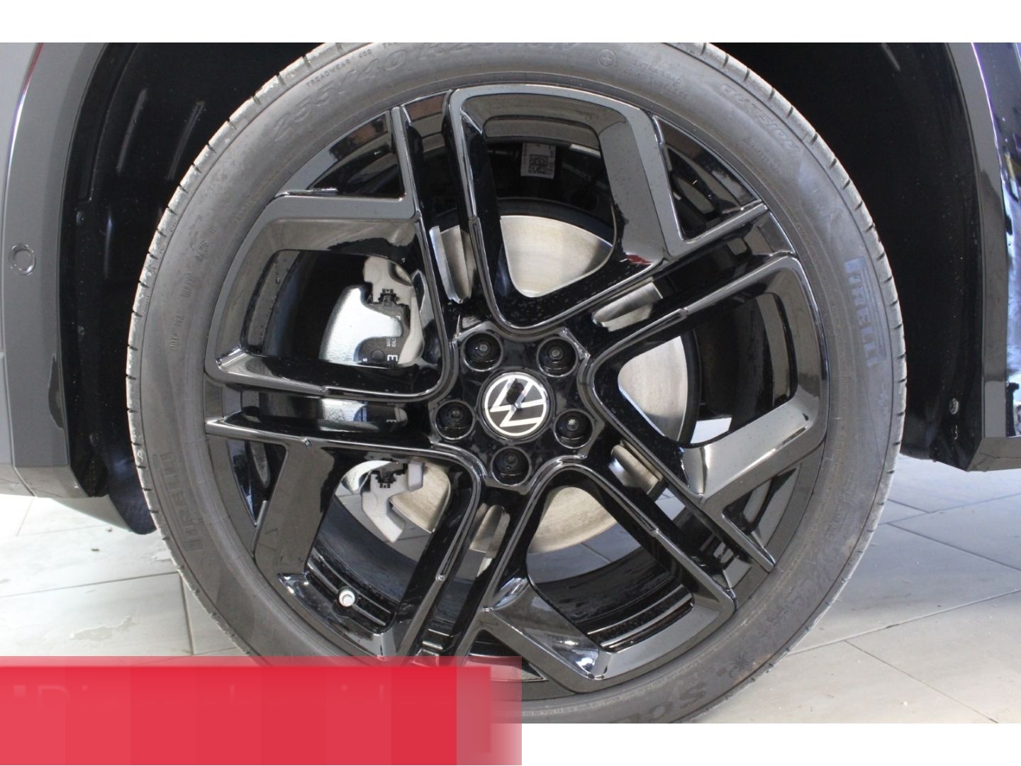 Volkswagen Tayron 1.5 TSI DSG e-Hybrid 2x R-Line Black Styl foto 17