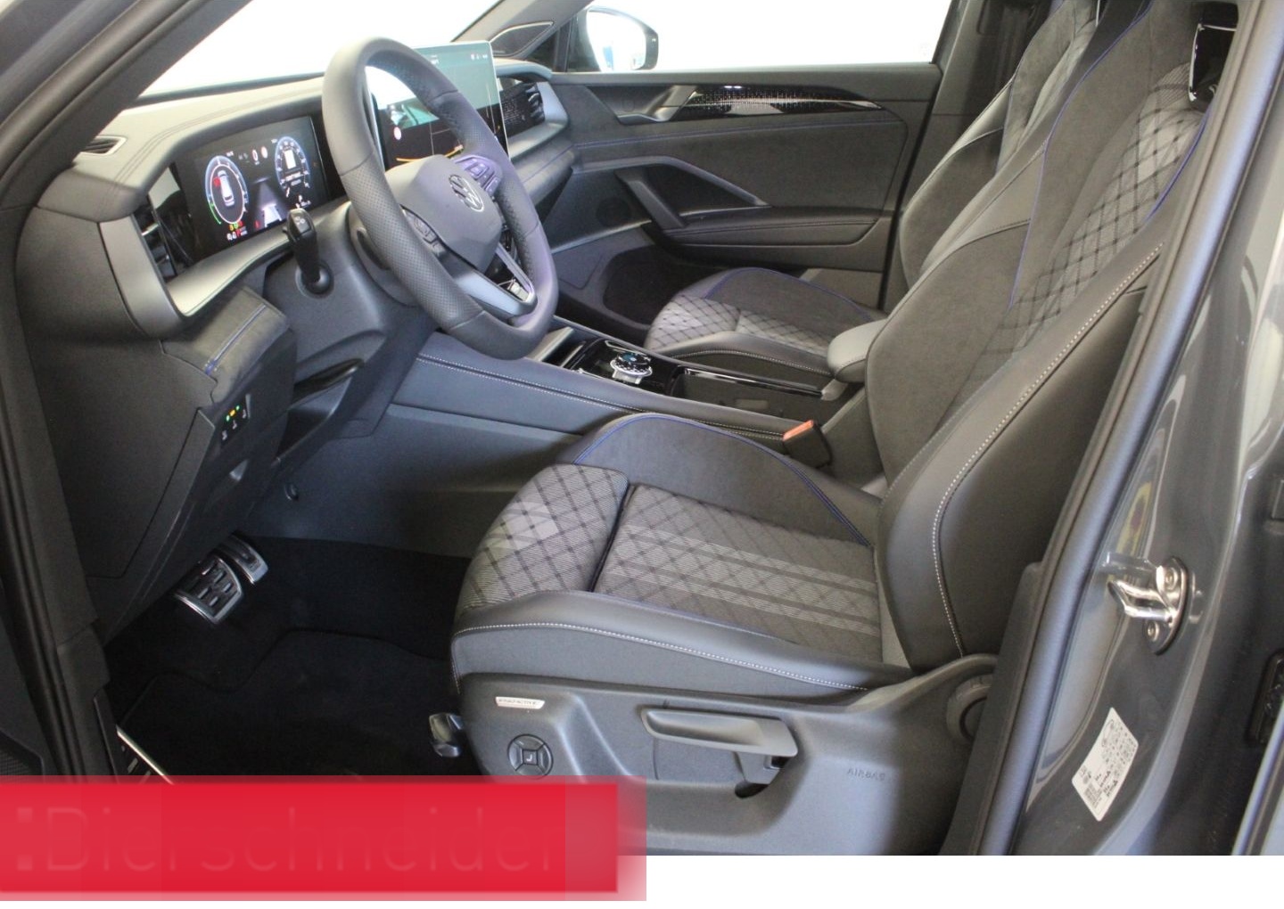 Volkswagen Tayron 1.5 TSI DSG e-Hybrid 2x R-Line Black Styl foto 4