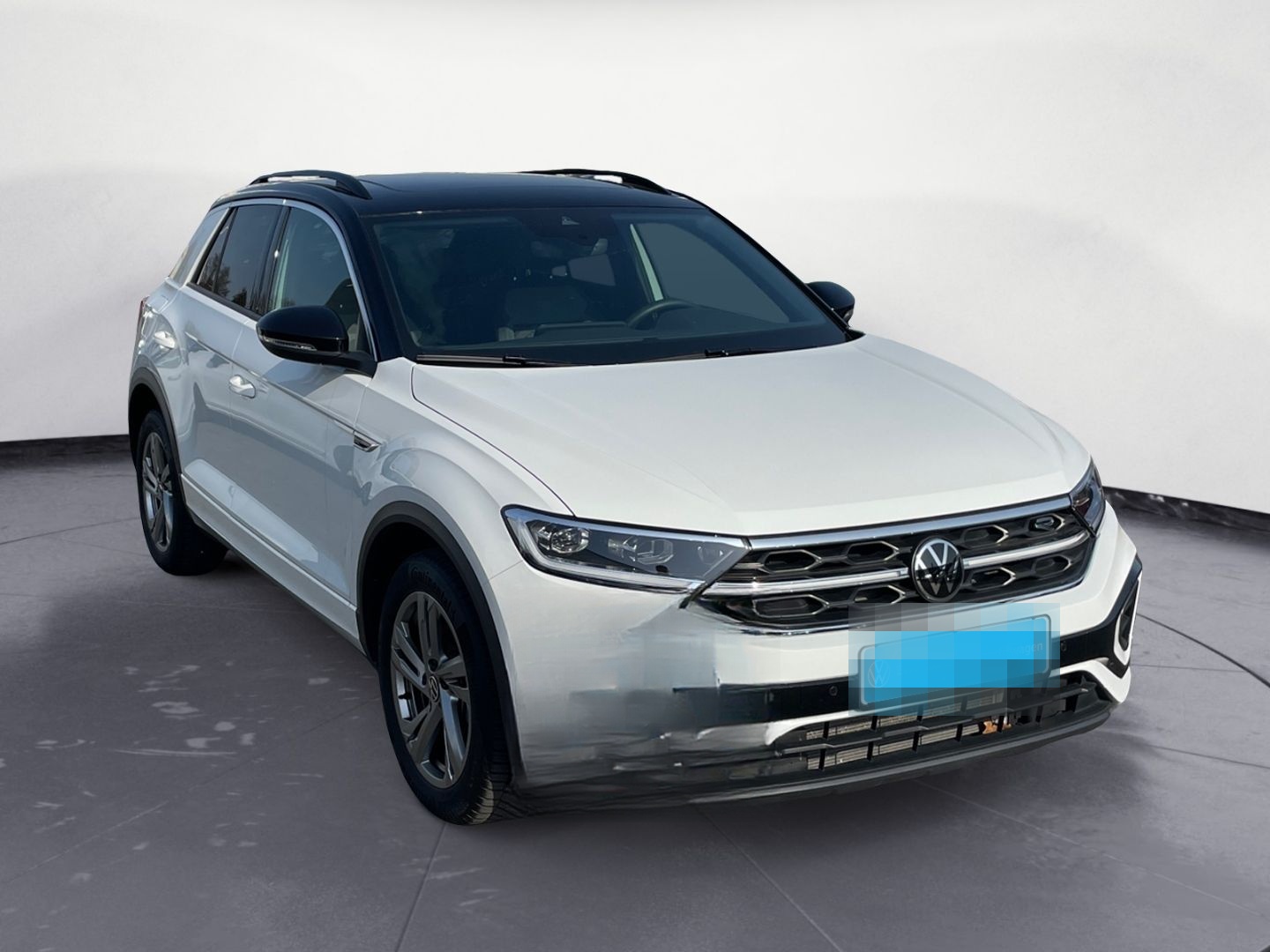 Volkswagen T-Roc R-Line 1.5 TSI DSG MATRIX/NAVI/KAMERA/PANO foto 8