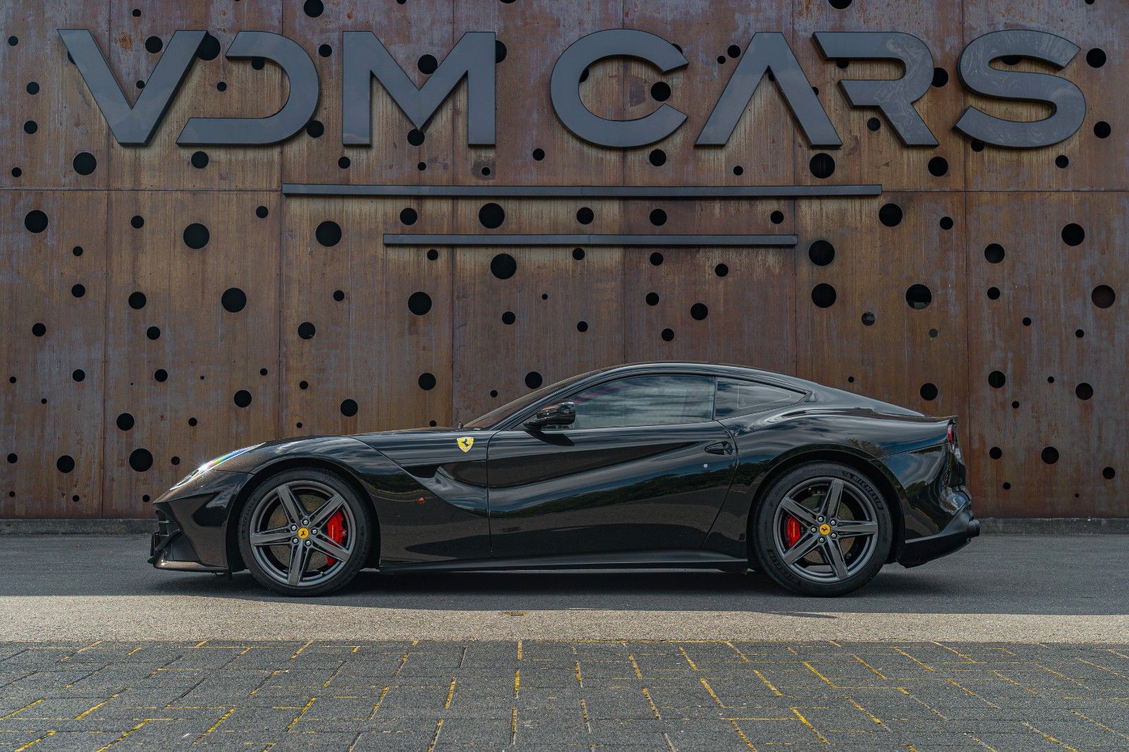 Ferrari F12 Berlinetta *ALCANTARA*CUSTOM*CARBON* foto 7