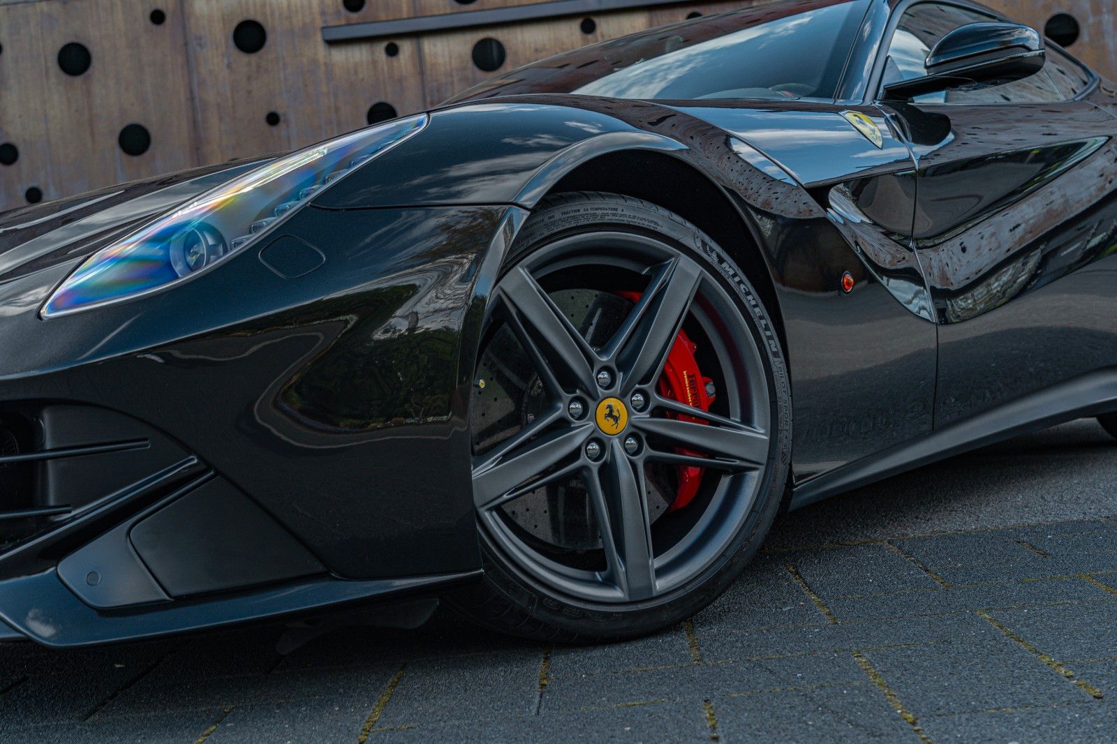 Ferrari F12 Berlinetta *ALCANTARA*CUSTOM*CARBON* foto 9