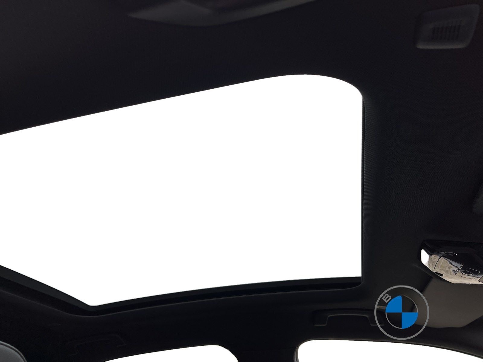 BMW i5 M60 xDrive Limousine M Sport 20" Pano B&W foto 20