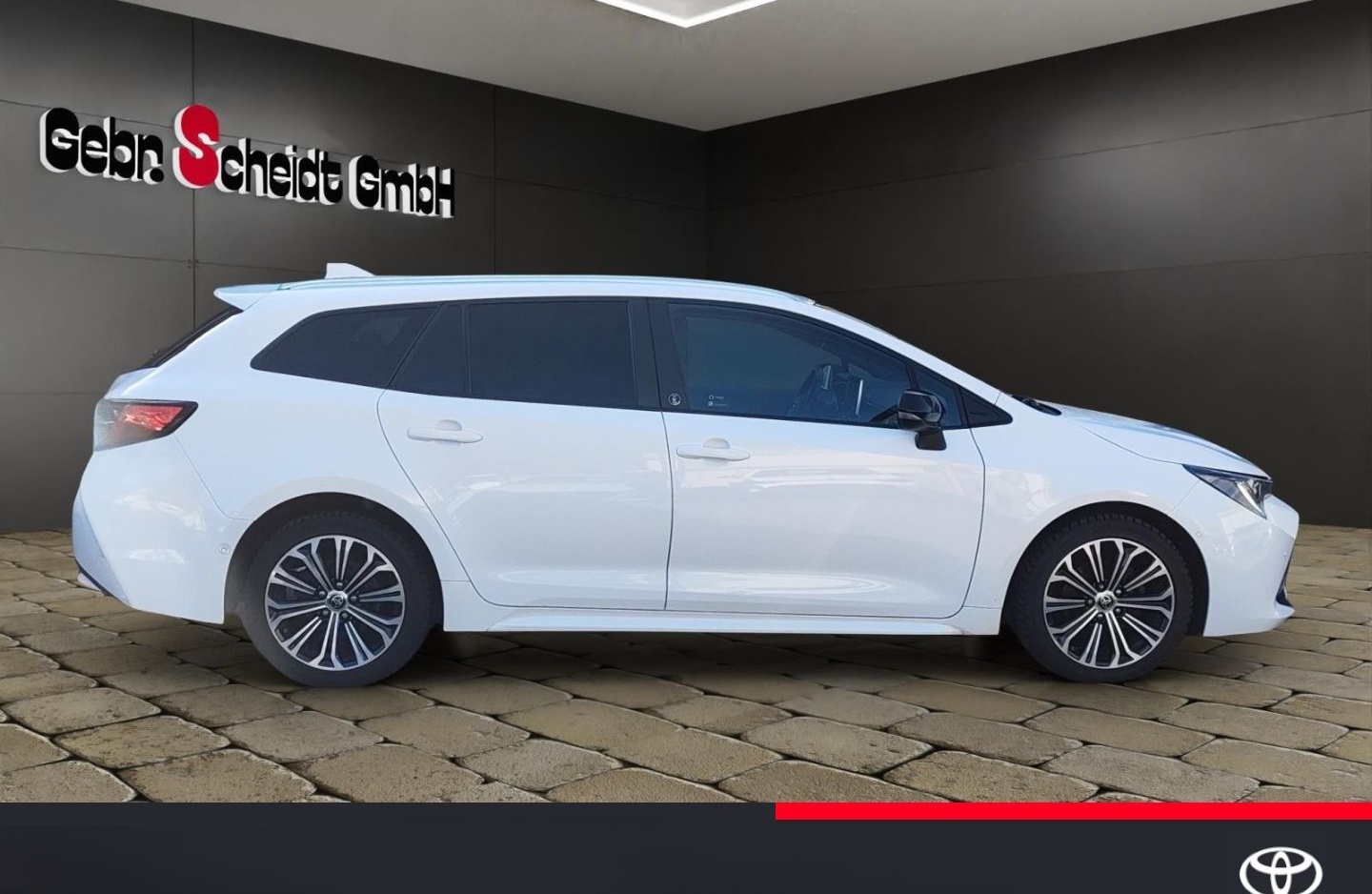 Toyota Corolla Touring Sports Team D LED-Hauptscheinwer foto 5