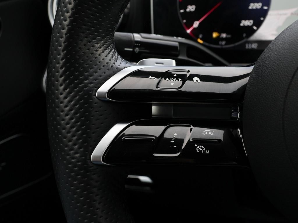 Mercedes-Benz C 300 d 4M AMG-Sport/360/DIGITAL/Distr/HUD/Night foto 19
