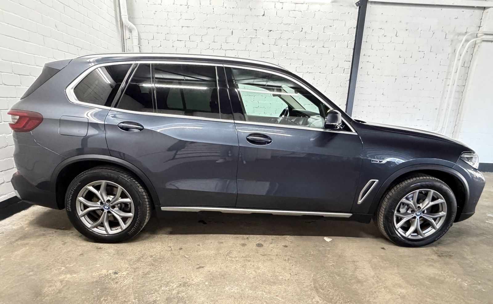 BMW X5 xDrive45e xLine | DrivAssistProf | LED | AHK foto 4