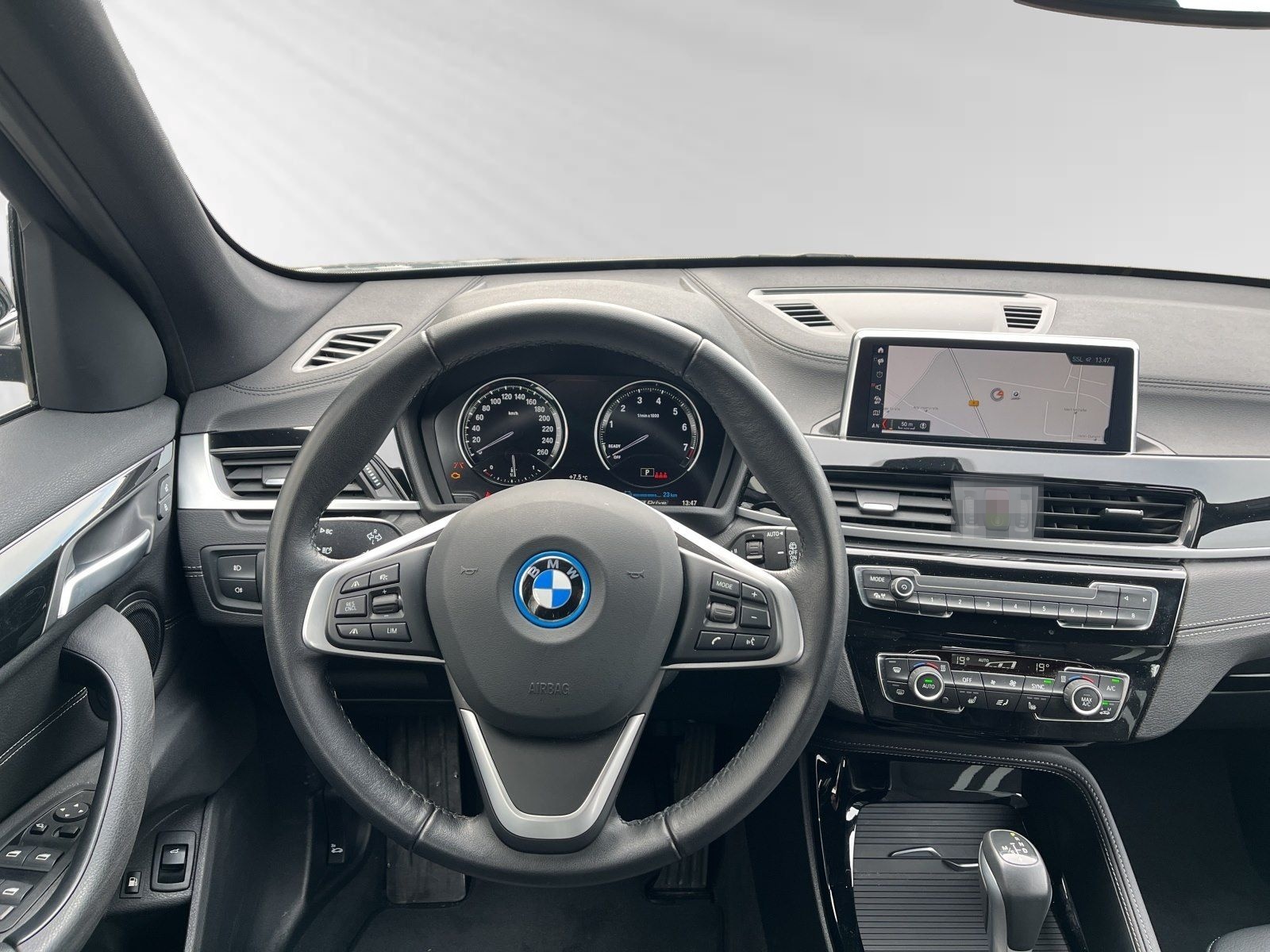 BMW X1 xDrive25e SportLine|AHK|Stop&Go|Parkassistent foto 12