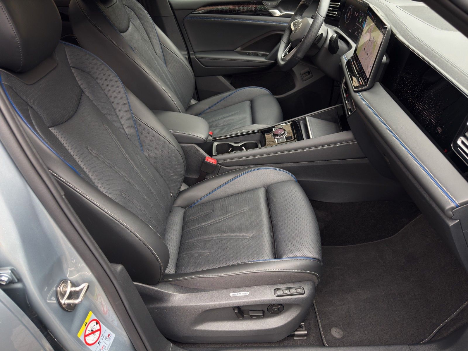 Volkswagen Tiguan 2.0 TSI OPF 4MOTION DSG R-Line foto 17