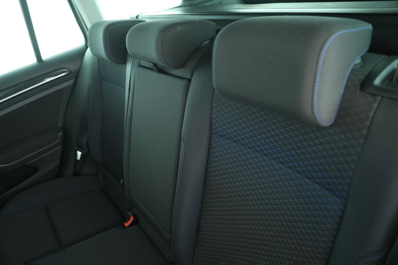 Volkswagen Golf VII Variant 1.5 TSI DSG UNITED | NAVI | AHK foto 13