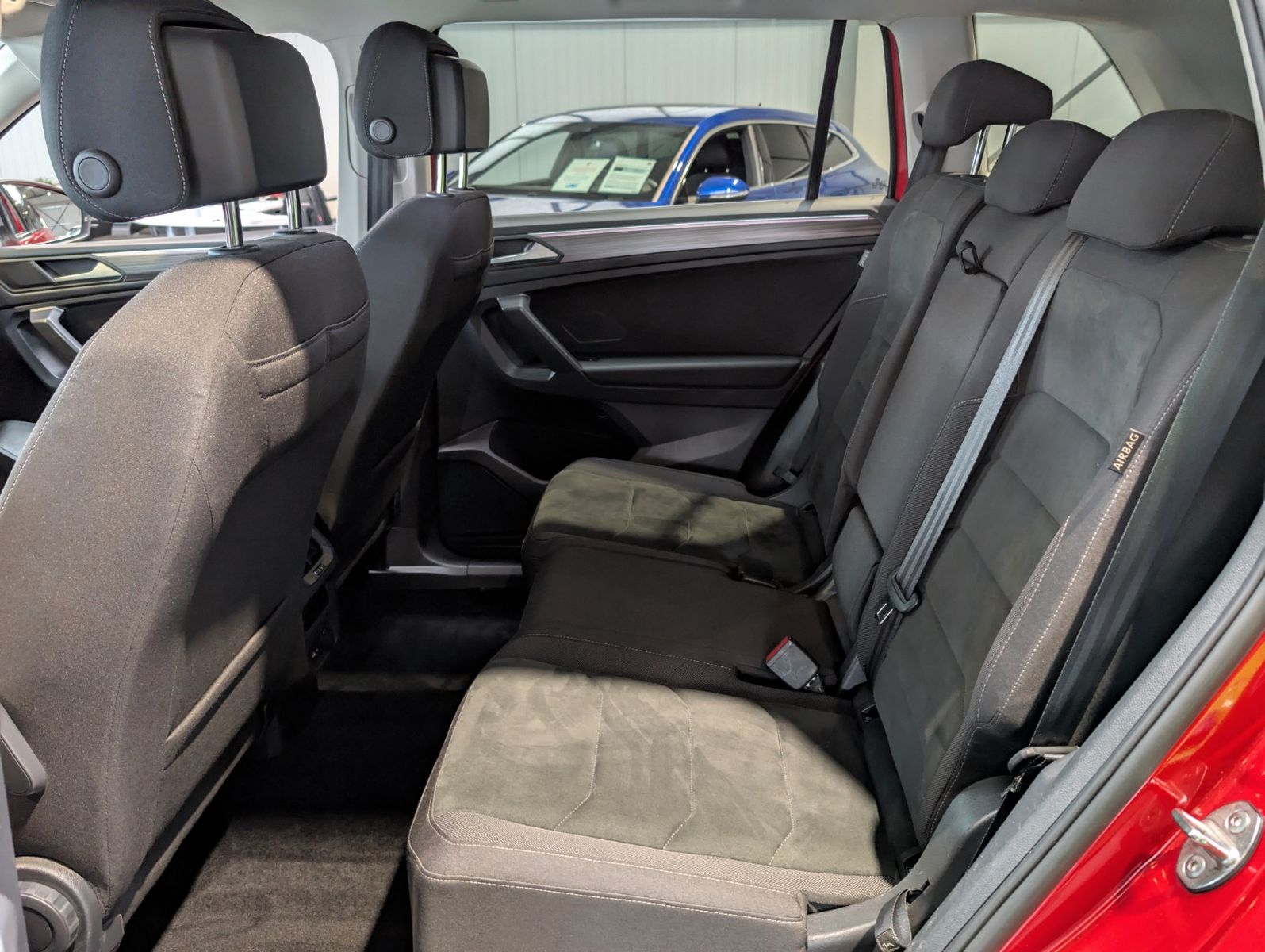 Volkswagen Tiguan Allspace 2.0 TDI SCR 4Motion DSG Elegance foto 10