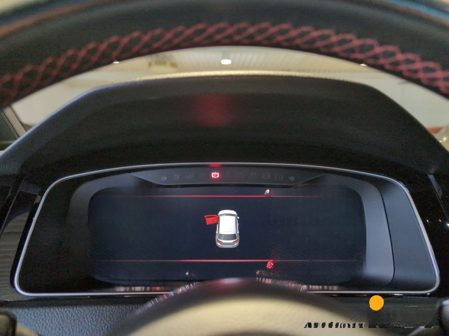 Volkswagen Golf GTI VII Performance 2,0 TSI DSG NAVI+ACC+R- foto 12