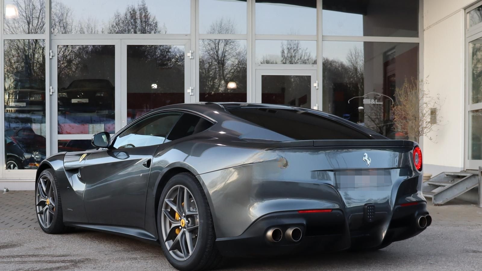 Ferrari F12 Berlinetta Lift foto 2