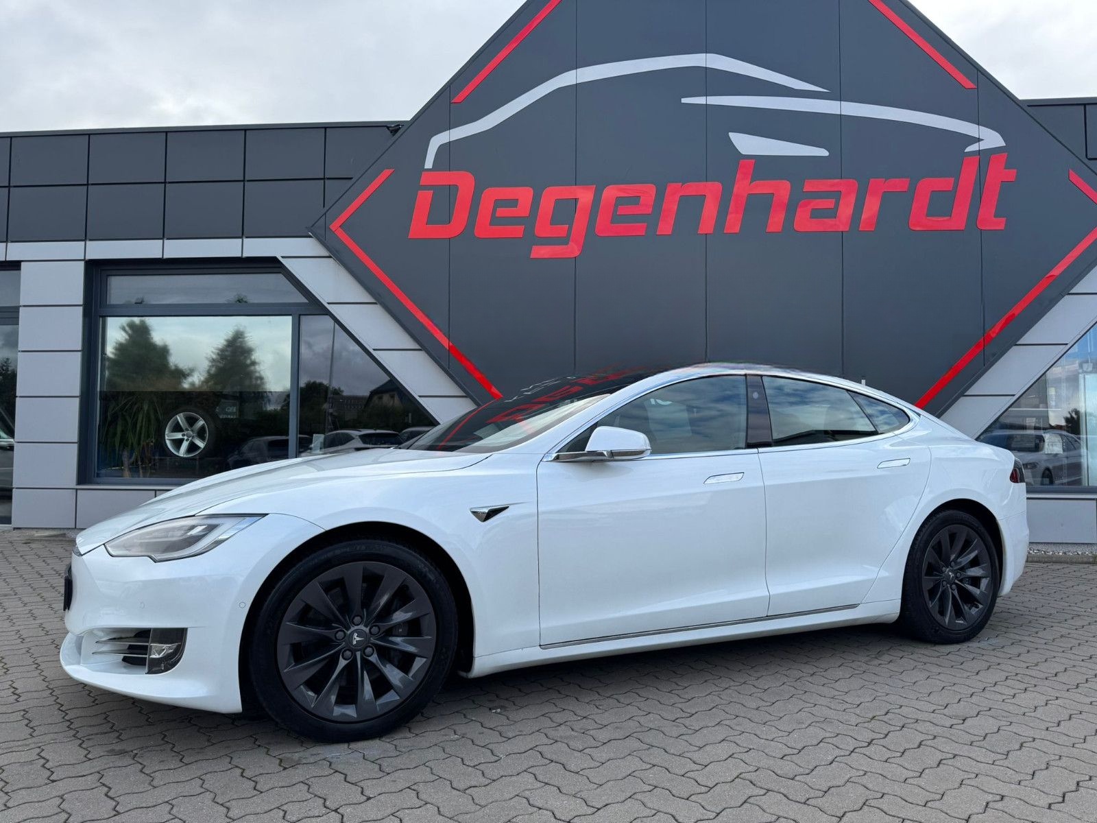 Tesla Model S  AWD Dual Raven foto 12
