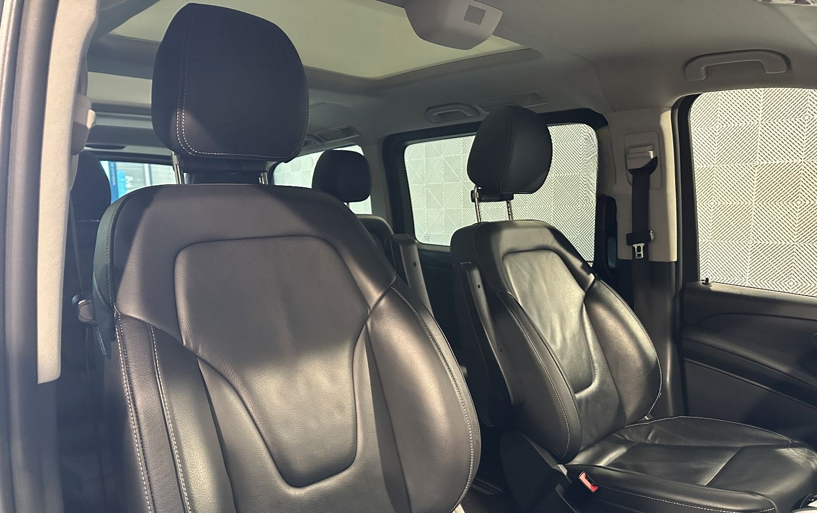 Mercedes-Benz V 300d lang*EDITION*LED-PANO-AHK-R.KAM-SPUR-SHZ foto 20