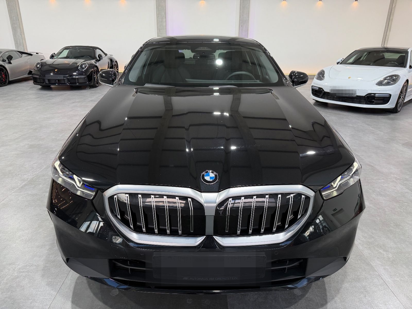 BMW 520 d  Limousine*LED*H&K*360°*Ambiente*Live*HUD* foto 2