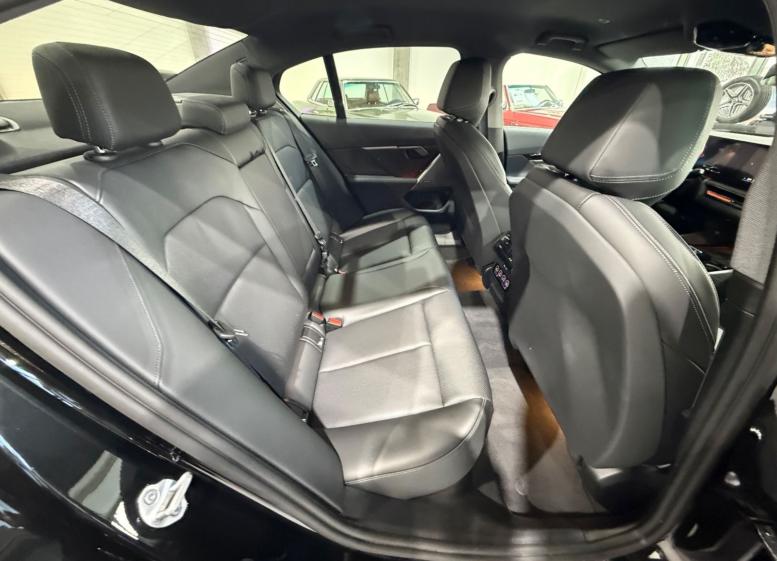 BMW 520 d  Limousine*LED*H&K*360°*Ambiente*Live*HUD* foto 18