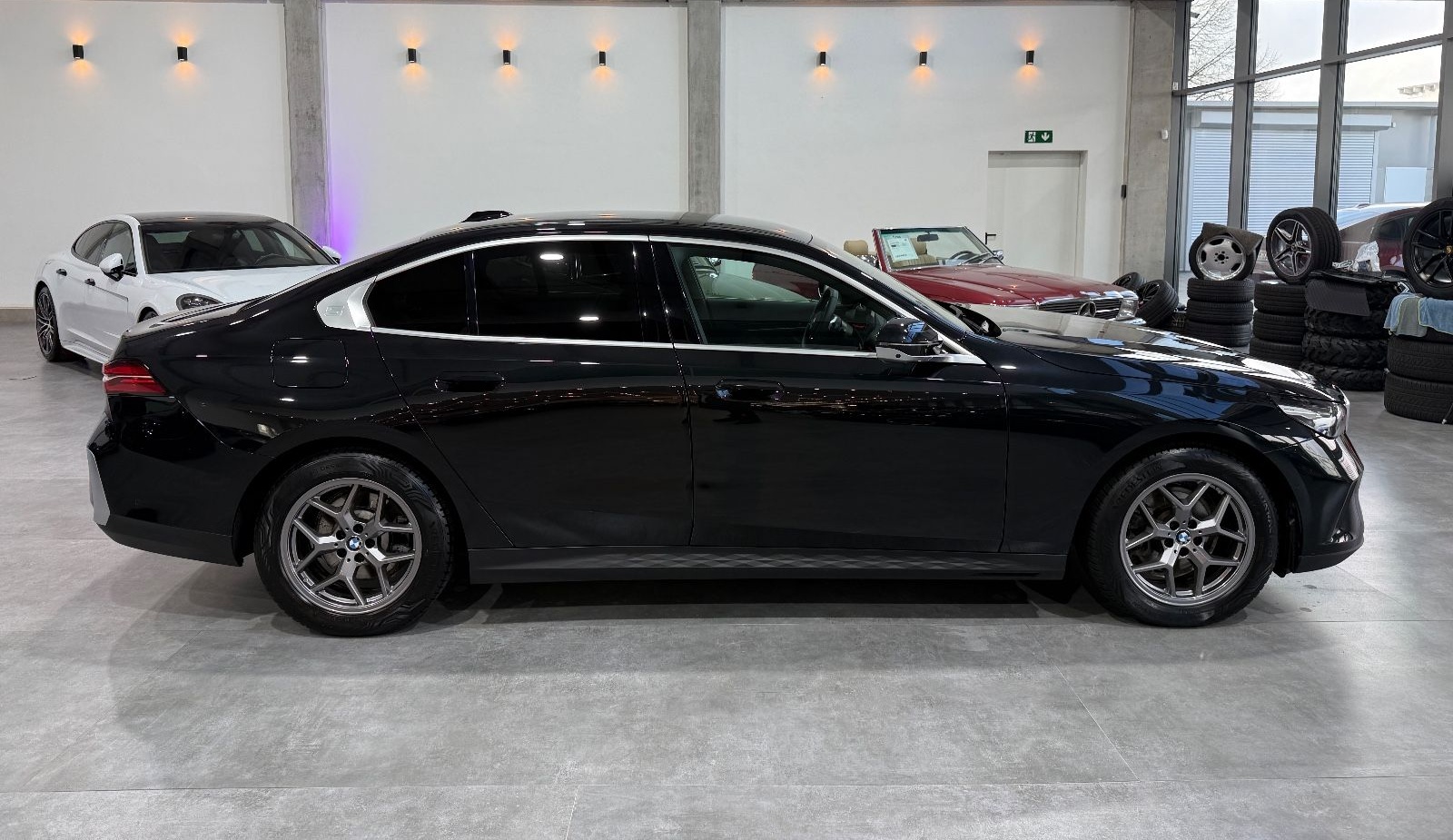 BMW 520 d  Limousine*LED*H&K*360°*Ambiente*Live*HUD* foto 5