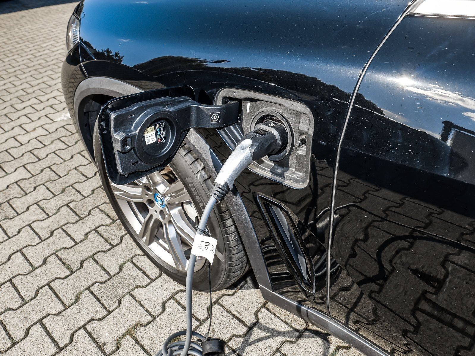 BMW X5 xDrive45e 2-Achs Luftfed. AHK Pano HuD Laser  foto 22