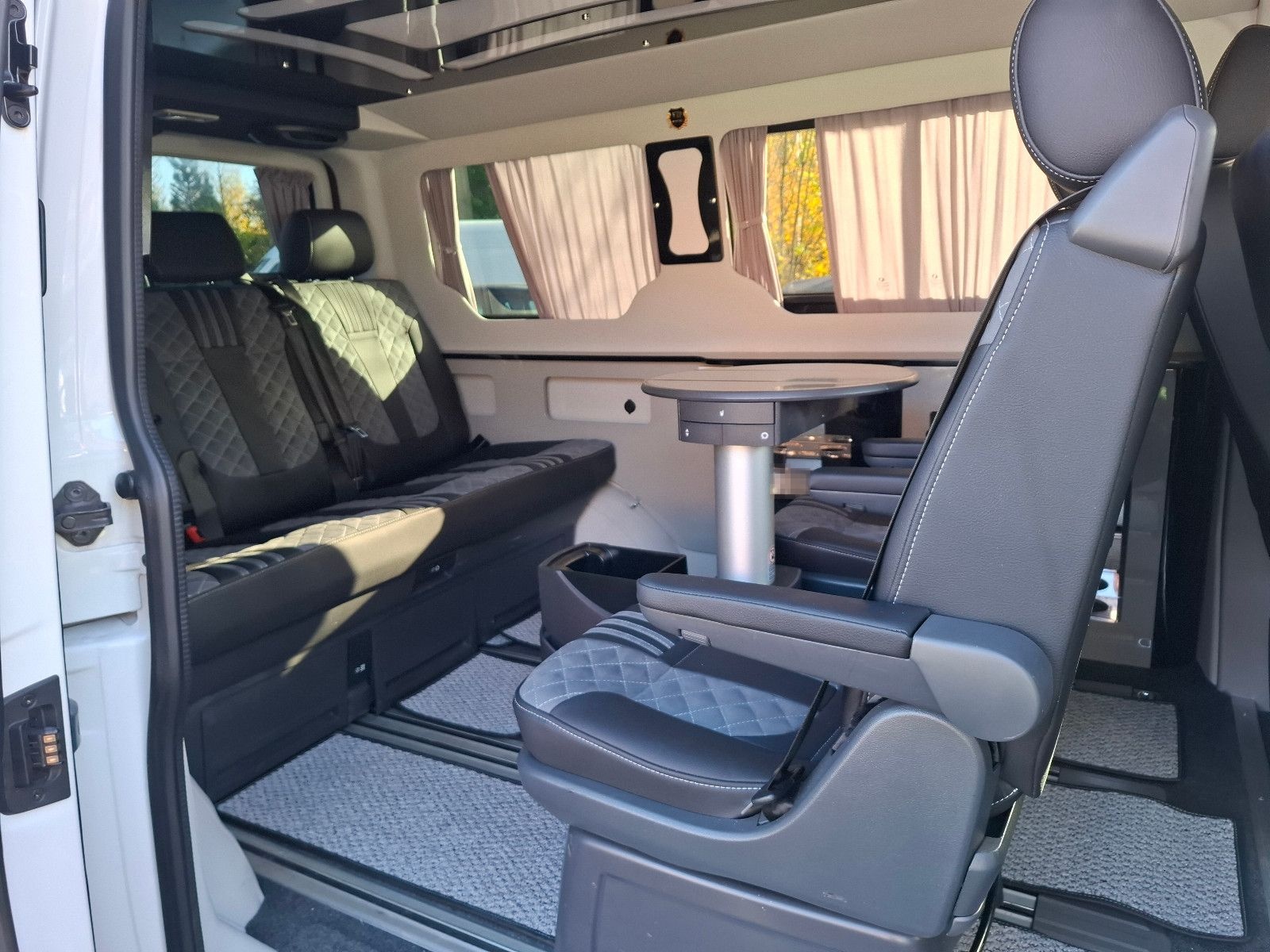 Volkswagen T6 2.0TDI  Multivan-VIP  *7-Sitze *Leder foto 24